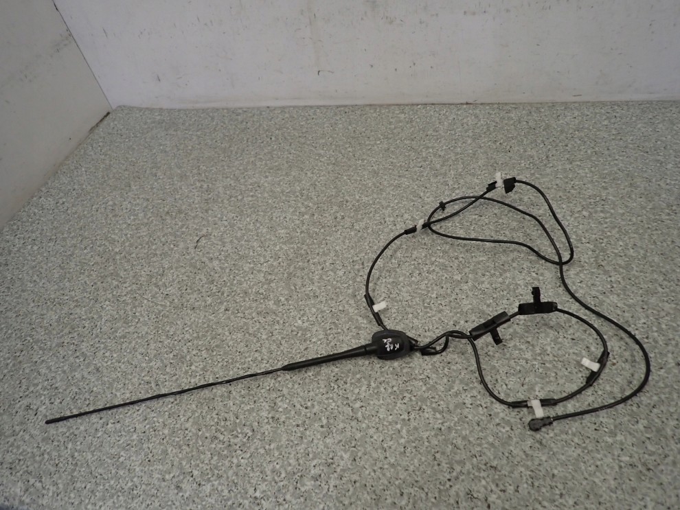 NISSAN MICRA K12 CC 03- ANTENA DACHOWA BAT ANTENY 1/5