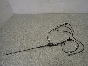 NISSAN MICRA K12 CC 03- ANTENA DACHOWA BAT ANTENY