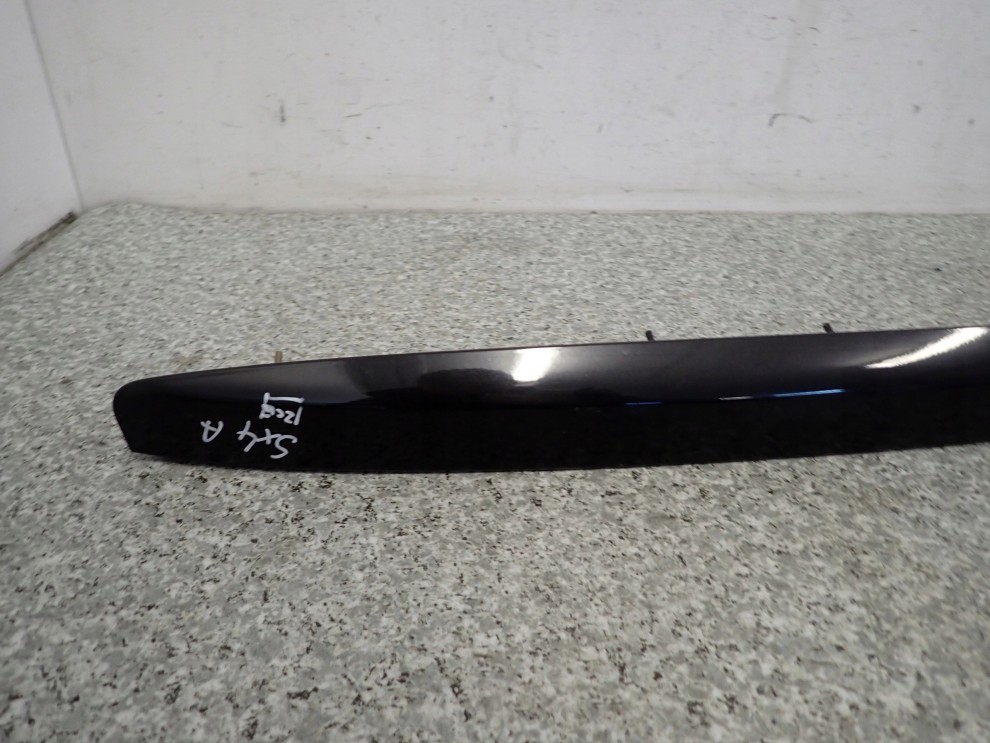SUZUKI SX4 SEDICI 06-13 LISTWA KLAPY Z PRZYCISKIEM 2/5