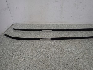 SUZUKI SWIFT MK7 3D 10-16 LISTWA DACHOWA LEWA LUB PRAWA 2/6 MINIATURA