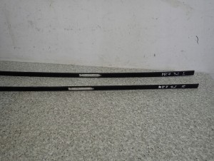 SUZUKI SWIFT MK7 3D 10-16 LISTWA DACHOWA LEWA LUB PRAWA 3/6 MINIATURA