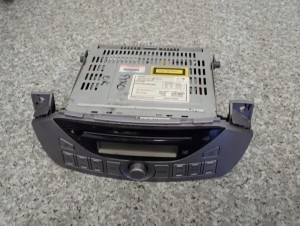 SUZUKI ALTO PIXO 09- RADIO RADIOODTWARZACZ CD 2/7 MINIATURA