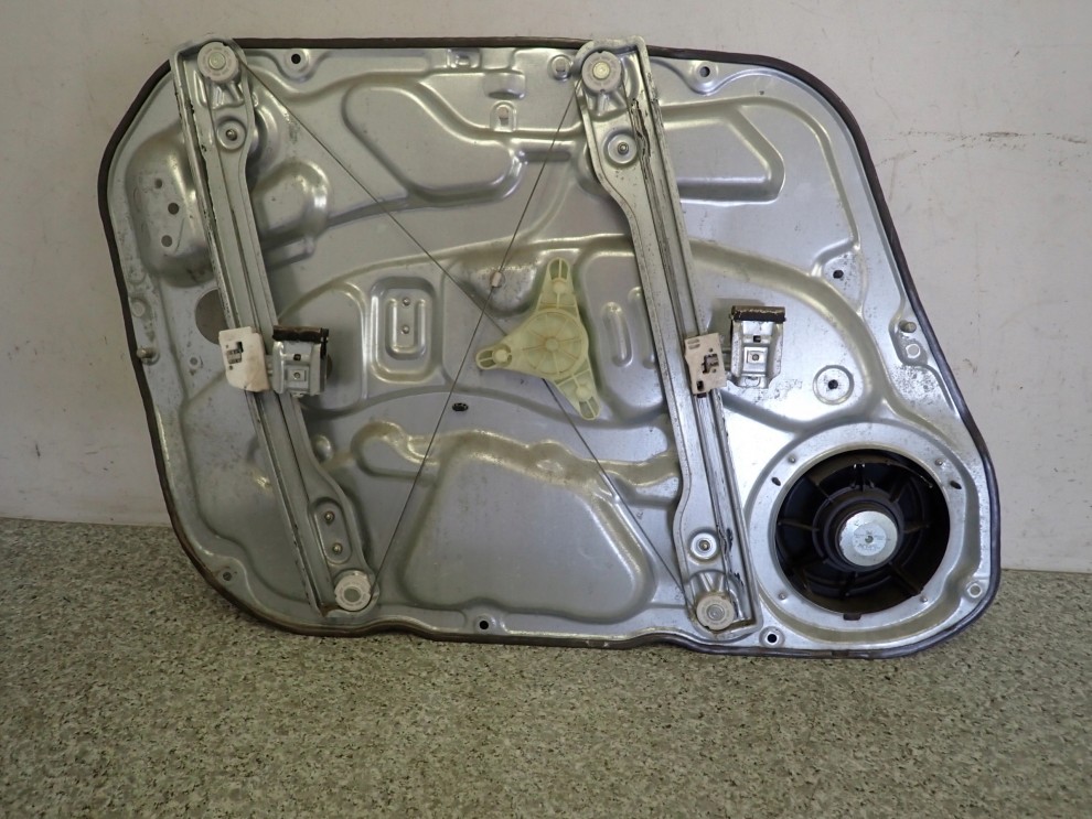 HYUNDAI i30 CW KOMBI 07-12 PODNOŚNIK SZYBY PRZEDNI PRAWY 3/6