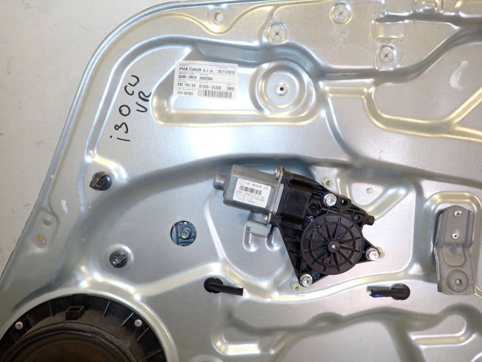 HYUNDAI i30 CW KOMBI 07-12 PODNOŚNIK SZYBY PRZEDNI PRAWY 4/6