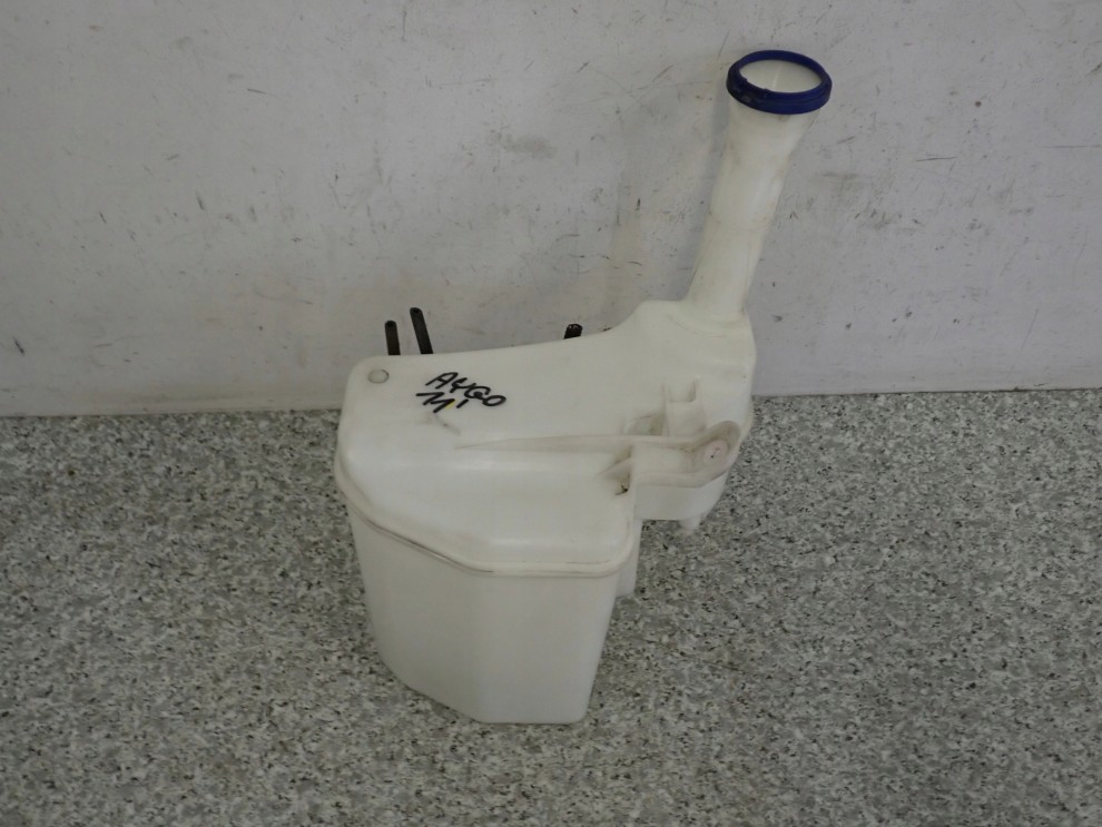 TOYOTA AYGO 05-12 ZBIORNICZEK SPRYSKIWACZY POMPKI 2/6