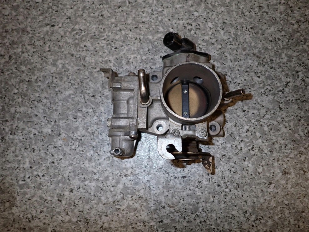 HONDA CIVIC MA 1.4i 94-00 PRZEPUSTNICA POWIETRZA 6/7