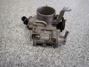 HONDA CIVIC MA 1.4i 94-00 PRZEPUSTNICA POWIETRZA 2/7 MINIATURA