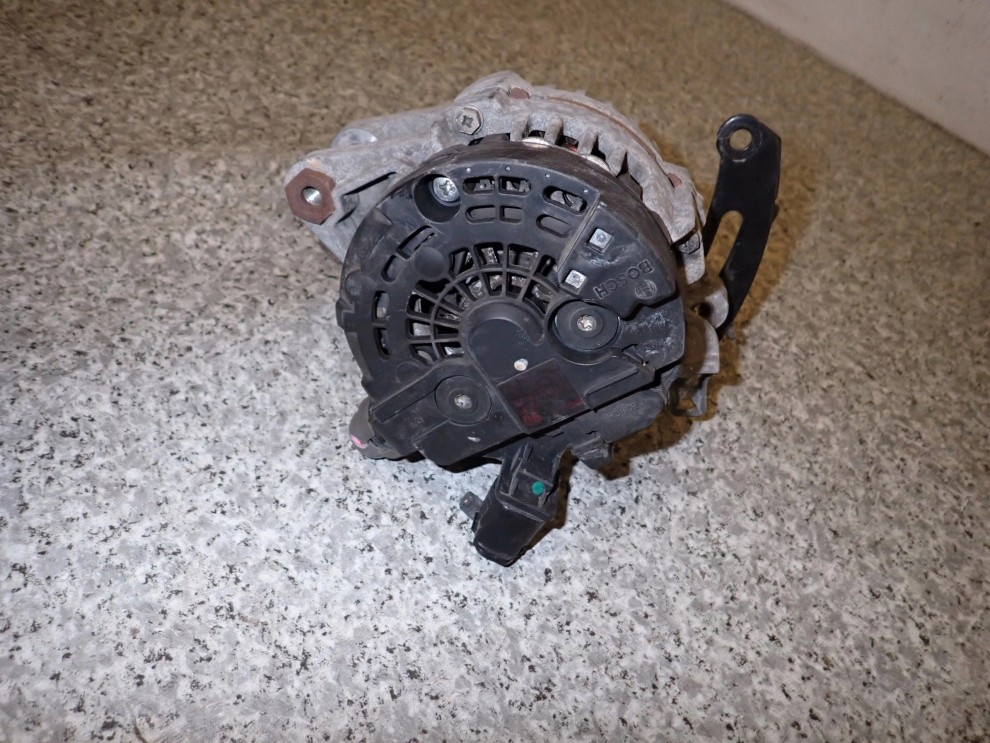 TOYOTA YARIS II 1.0 BENZ 1KR 06-09 ALTERNATOR 6/6