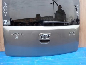 KIA SOUL I 09-11 KLAPA BAGAŻNIKA SZYBA IM 9/13 MINIATURA