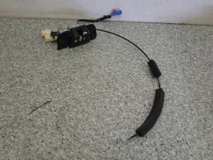 HONDA JAZZ II 02- ZAMEK KLAPY TYLNEJ Z SIŁOWNIKIEM 7/9 MINIATURA