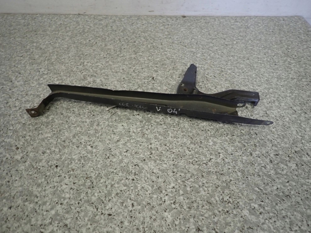 TOYOTA COROLLA VERSO 04- WSPORNIK ZAMKA MASKI 3/6