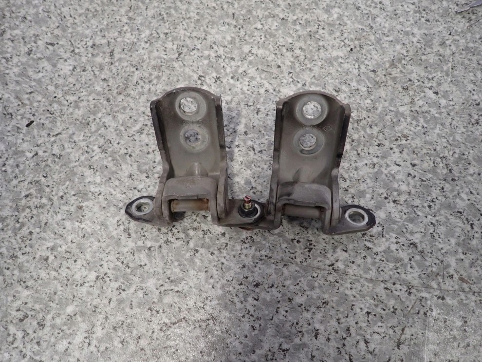 NISSAN MICRA K13 10-16 ZAWIASY DRZWI PRZÓD LEWE 5/6