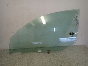 NISSAN ALMERA N16 HB 3d 00-06 SZYBA PRZEDNIA LEWA