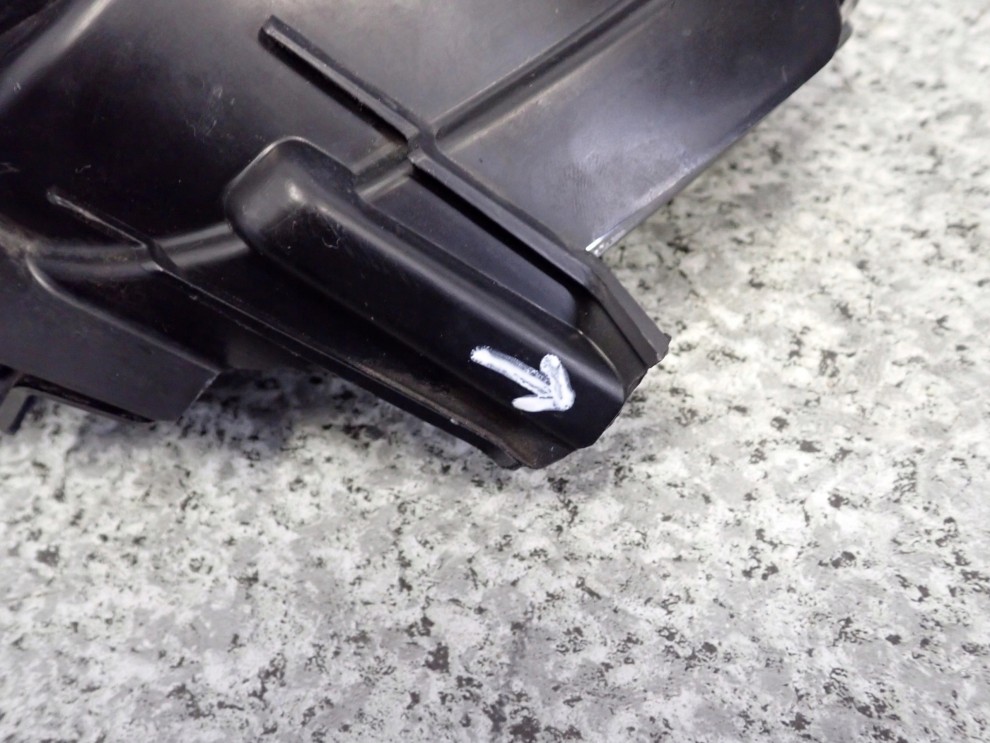 HYUNDAI i30 09-11 HALOGEN PRZEDNI LEWY LAMPA 3/9