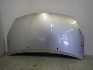 TOYOTA COROLLA VERSO 04-09 MASKA POKRYWA SILNIKA 1C0