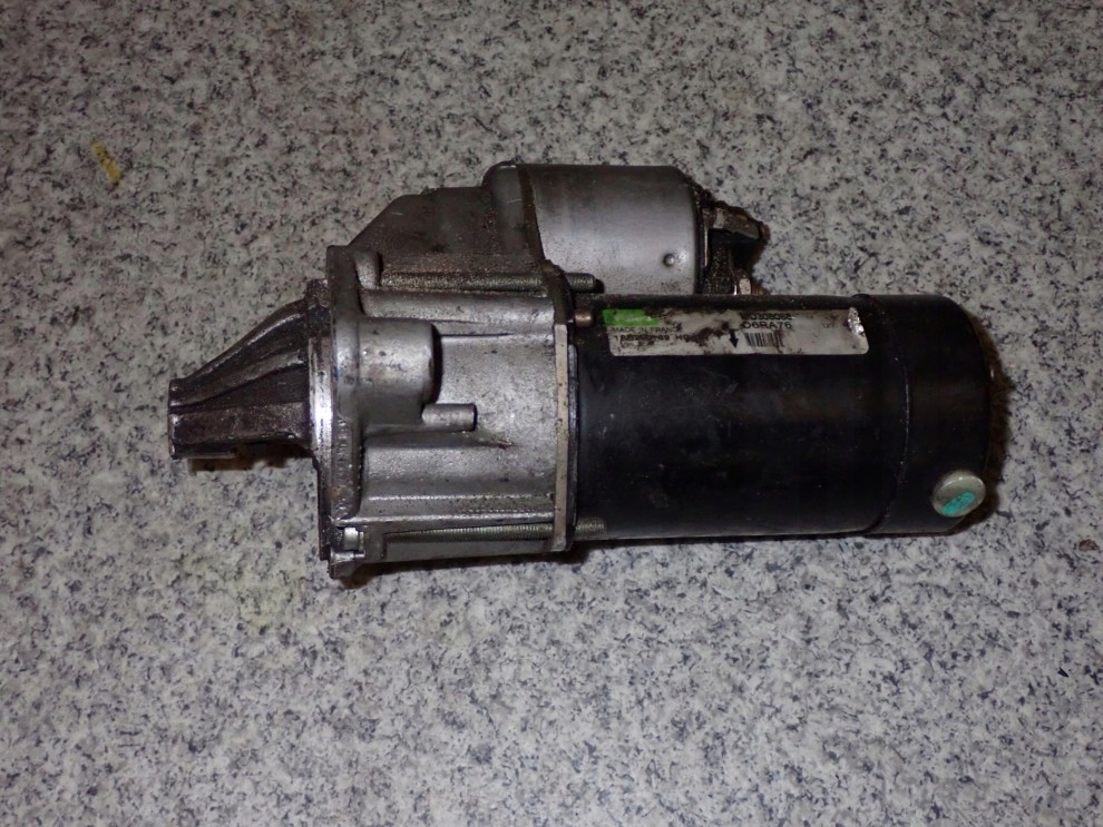 MITSUBISHI CARISMA 1.6I BENZYNA ROZRUSZNIK SILNIKA 2/5