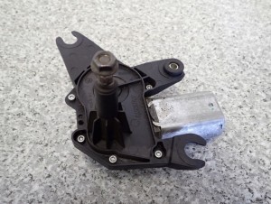 NISSAN MICRA K12 02-10 SILNICZEK WYCIERACZKI TYŁ KLAPY BAGAŻNIKA 4/5 MINIATURA
