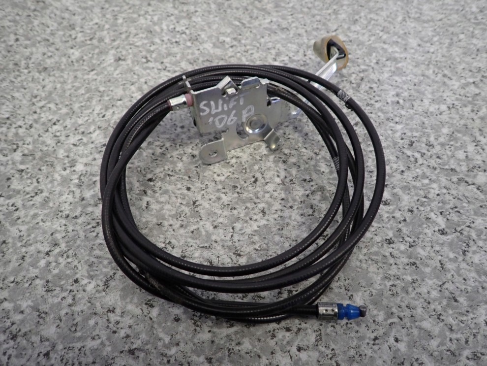SUZUKI SWIFT MK6 04-09 LINKA KLAPKI PALIWA 1/3