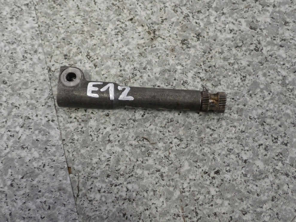 TOYOTA COROLLA E12 02- PRZEDŁUŻKA MAGLOWNICY KRZYŻAKA 2/5