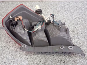 SUZUKI CELERIO 14-19 LAMPA TYLNA LEWA EUROPA 6/7 MINIATURA