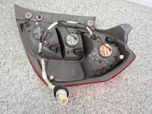 SUZUKI CELERIO 14-19 LAMPA TYLNA LEWA EUROPA 7/7 MINIATURA