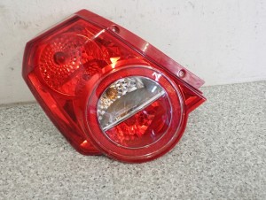CHEVROLET AVEO T250 07- LAMPA TYLNA LEWA 3/10 MINIATURA