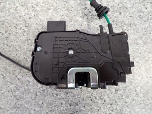 HYUNDAI IX20 HB 5D 09- ZAMEK DRZWI PRZEDNI LEWY 4 PIN EUROPA NOWY 5/9 MINIATURA