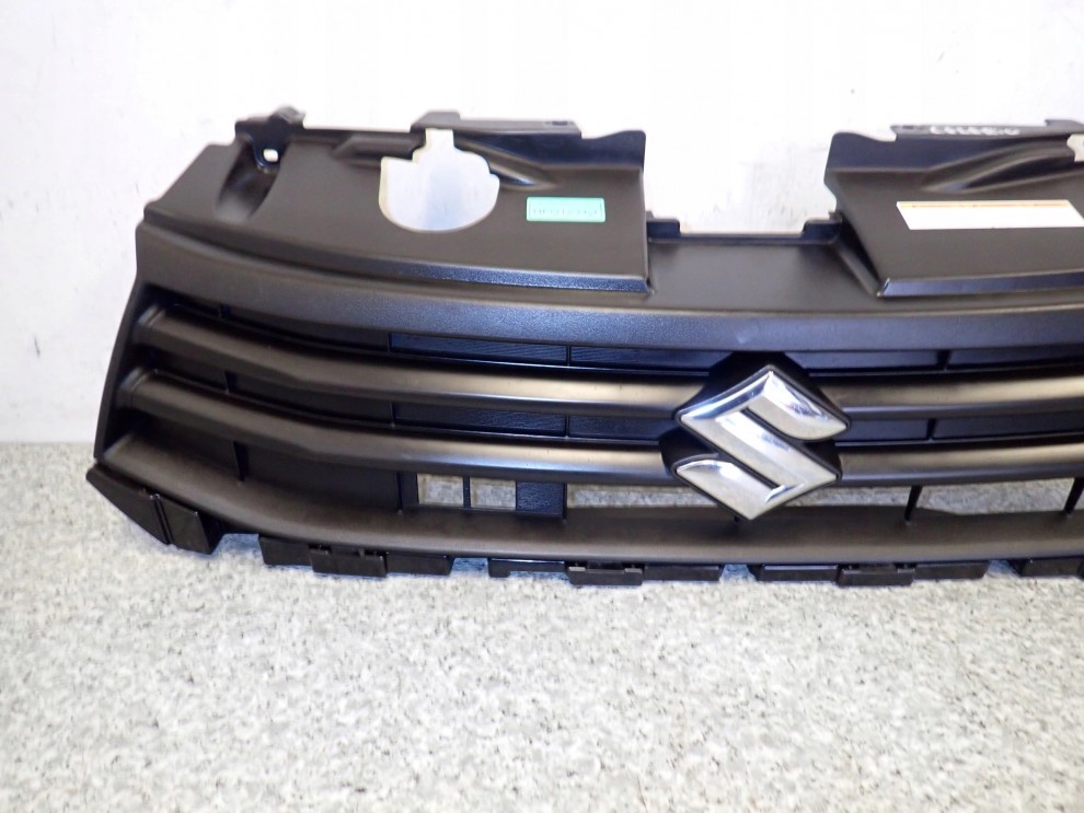 SUZUKI CELERIO 14-19 ATRAPA GRILL 2/5