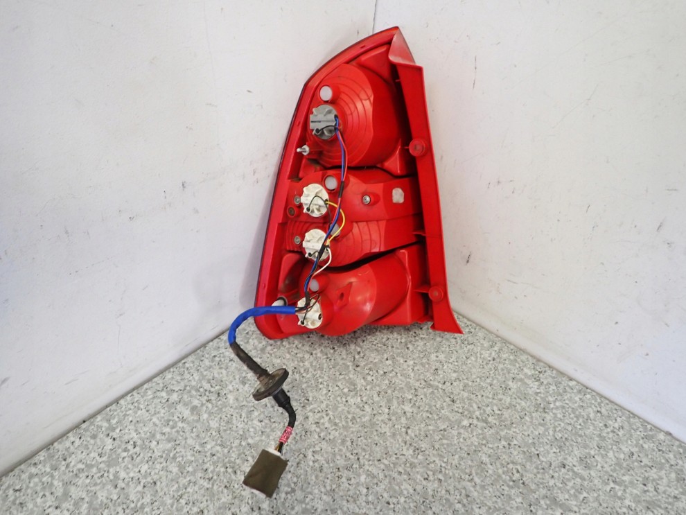 LACETTI NUBIRA KOMBI 03- LAMPA TYLNA PRAWA EUROPA 3/7