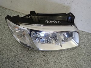 HYUNDAI MATRIX 05-07 LAMPA PRZEDNIA PRAWA REFLEKTOR EUROPA 9/9 MINIATURA