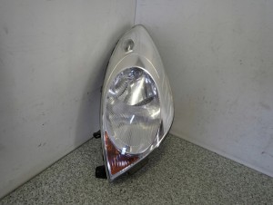NISSAN NOTE E11 06- LAMPA PRZEDNIA LEWA REFLEKTOR 3/7 MINIATURA