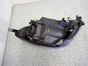 NISSAN NOTE E11 06- LAMPA PRZEDNIA LEWA REFLEKTOR 5/7 MINIATURA