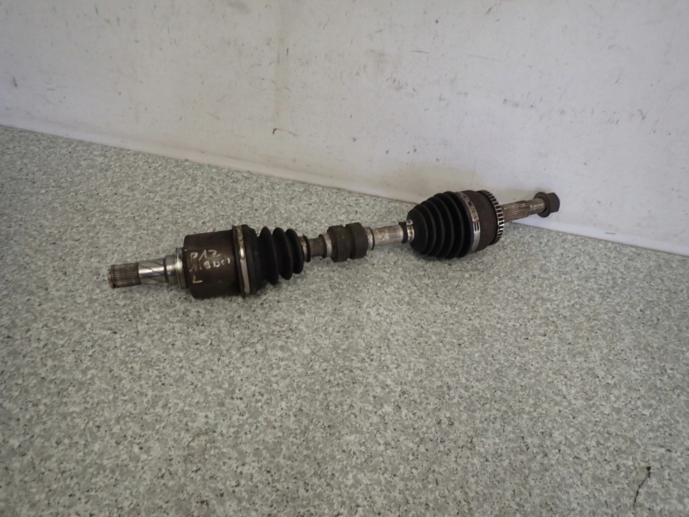 NISSAN PRIMERA P12 02-07 1.9 DCI PÓŁOŚ LEWA 2/4