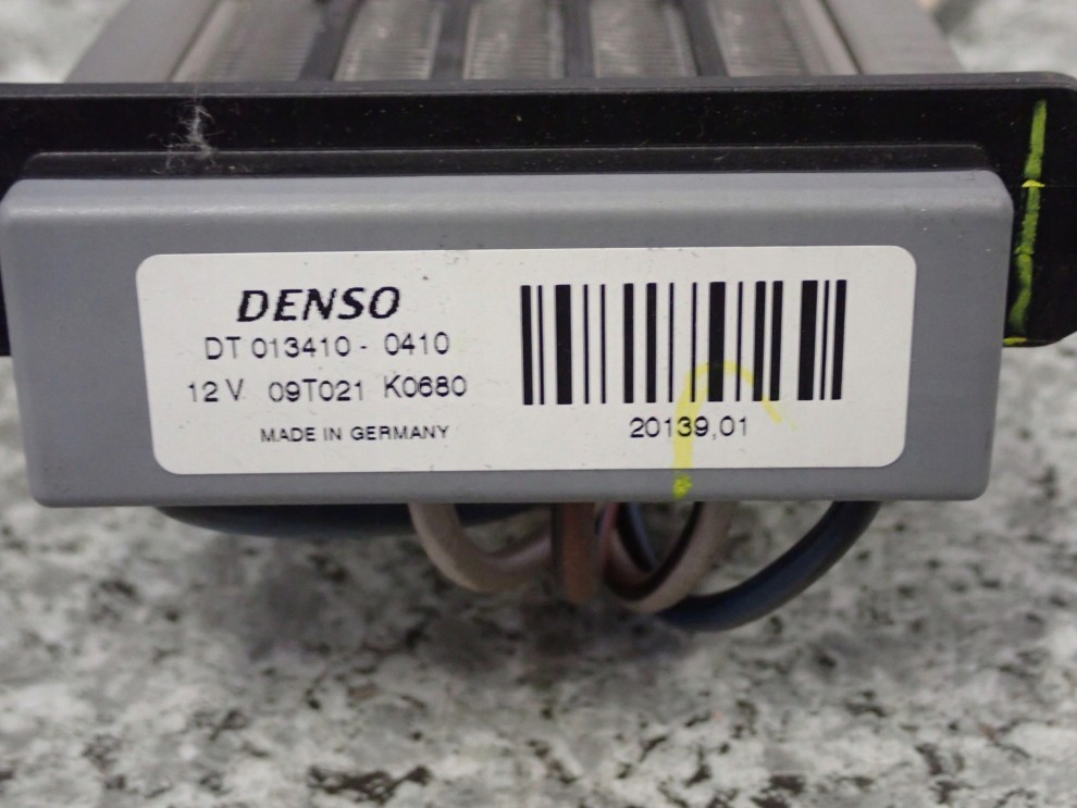 TOYOTA VERSO 2.0 D4D 09-13 NAGRZEWNICA ELEKTRYCZNA 4/4