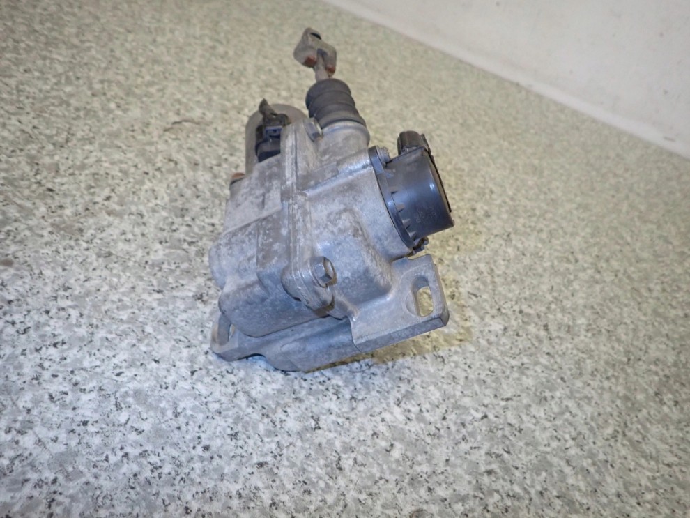 TOYOTA COROLLA E12 1.4 D4D 02- WYSPRZĘGLIK ELEKTRYCZNY AUTOMAT 7/7