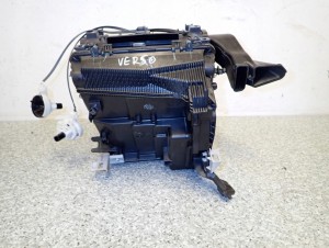 TOYOTA VERSO 09-13 OBUDOWA NAGRZEWNICY EUROPA 7/8 MINIATURA
