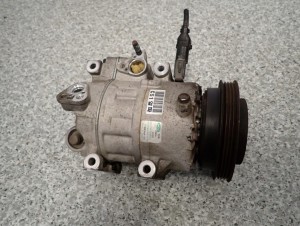 HYUNDAI MATRIX 1.6 BENZYNA 06- KOMPRESOR KLIMATYZACJI DE4AA-01 4/8 MINIATURA