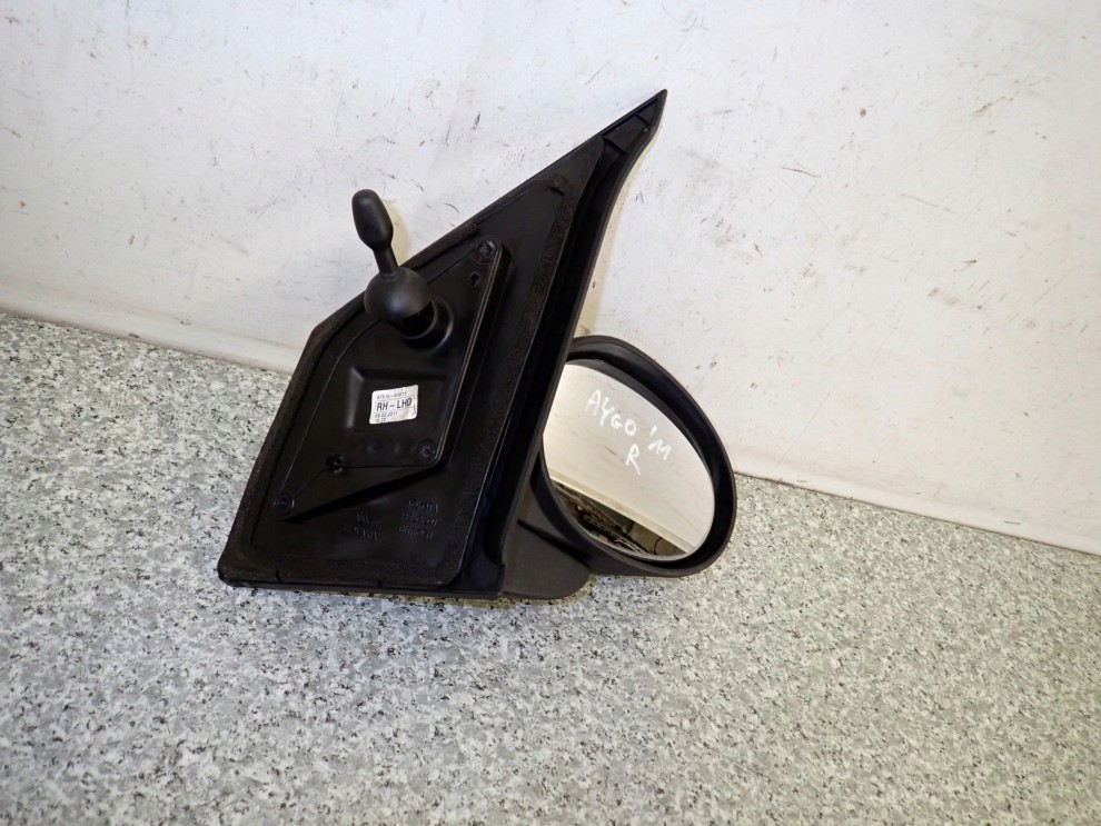 TOYOTA AYGO 06-12 LUSTERKO PRAWE MANUALNE 2/7