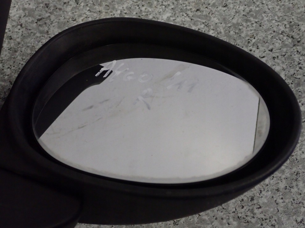 TOYOTA AYGO 06-12 LUSTERKO PRAWE MANUALNE 4/7