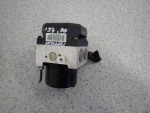 HYUNDAI MATRIX POMPA ABS 95660-17000 2/6 MINIATURA