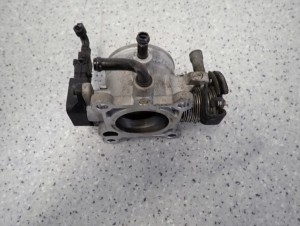 HYUNDAI MATRIX 02-10 1,6i PRZEPUSTNICA 35170-22600 3/5 MINIATURA