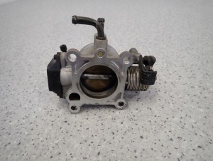 HYUNDAI MATRIX 02-10 1,6i PRZEPUSTNICA 35170-22600 4/5 MINIATURA