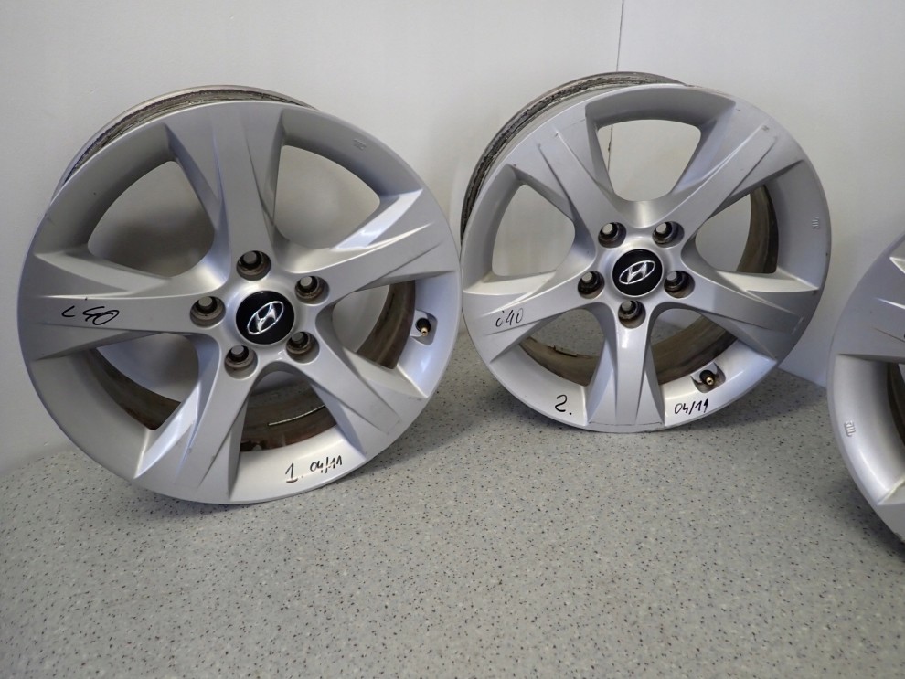 HYUNDAI i40 FELGI ALUMINIOWE 7JX16 KOMPLET 4 SZT 2/14