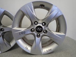 HYUNDAI i40 FELGI ALUMINIOWE 7JX16 KOMPLET 4 SZT 7/14 MINIATURA