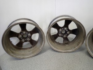 HYUNDAI i40 FELGI ALUMINIOWE 7JX16 KOMPLET 4 SZT 9/14 MINIATURA