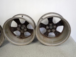 HYUNDAI i40 FELGI ALUMINIOWE 7JX16 KOMPLET 4 SZT 10/14 MINIATURA