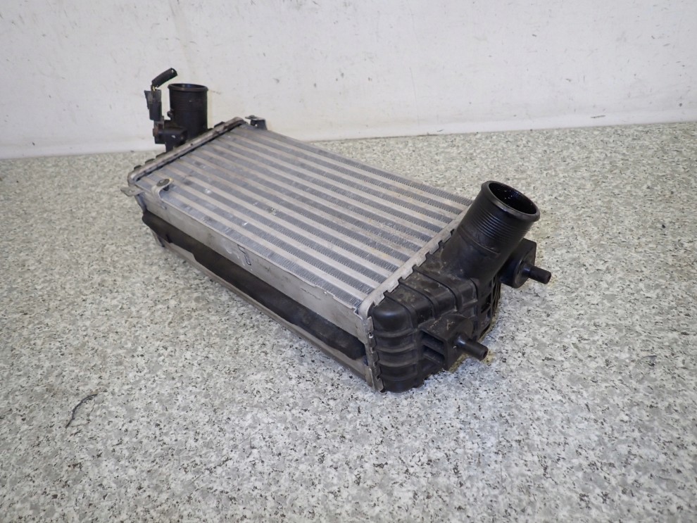 HYUNDAI i40 1.7 CRDI 11- INTERCOOLER CHŁODNICA POWIETRZA 7/8