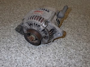 SUZUKI IGNIS 1.3i 00-03 ALTERNATOR 5/6 MINIATURA
