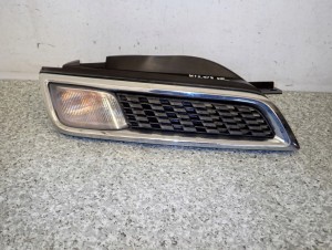 NISSAN MICRA K12 LIFT 08-10 ATRAPA KIERUNKOWSKAZ PRZEDNI PRAWY