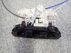 SUZUKI CELERIO 14-19 PANEL STEROWANIA NAWIEWEM 6/8 MINIATURA
